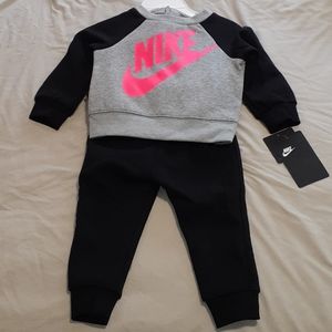 infant nike sweat suits